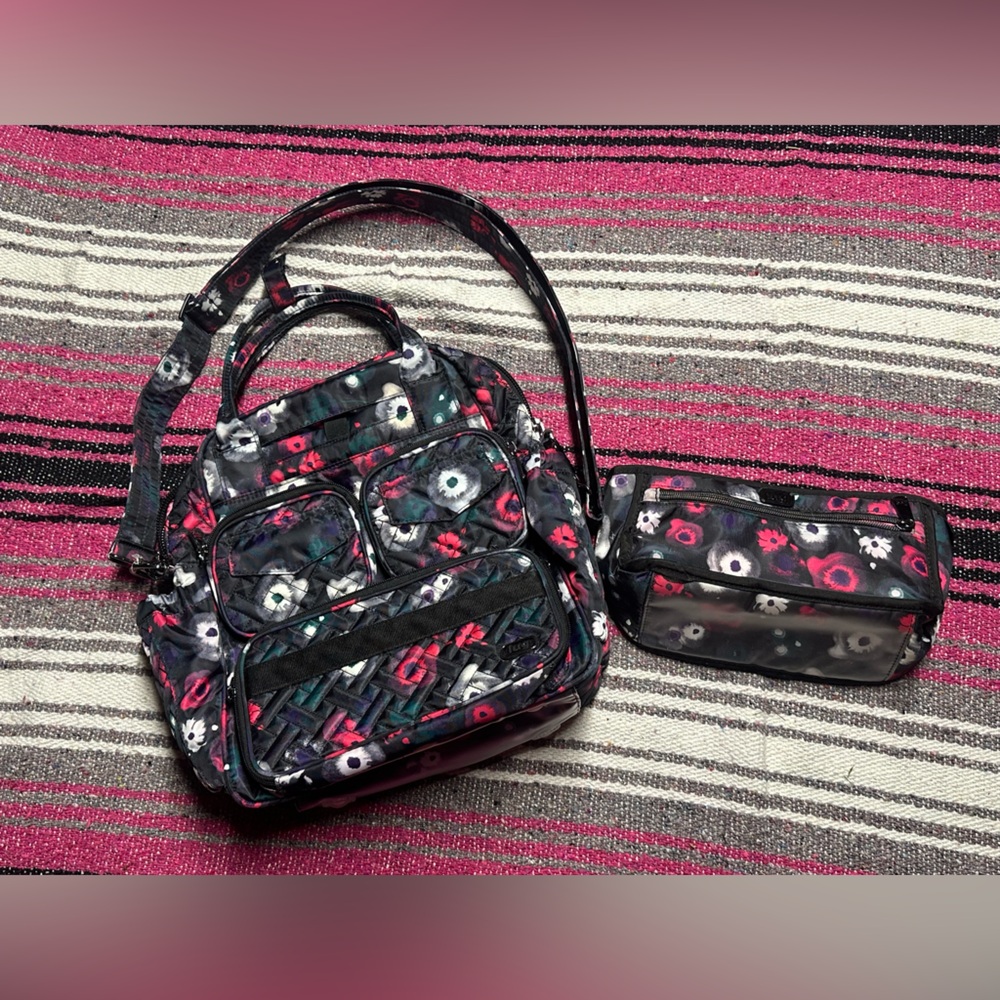 Beautiful flower pattern Lug Puddle Jumper and matching make bag